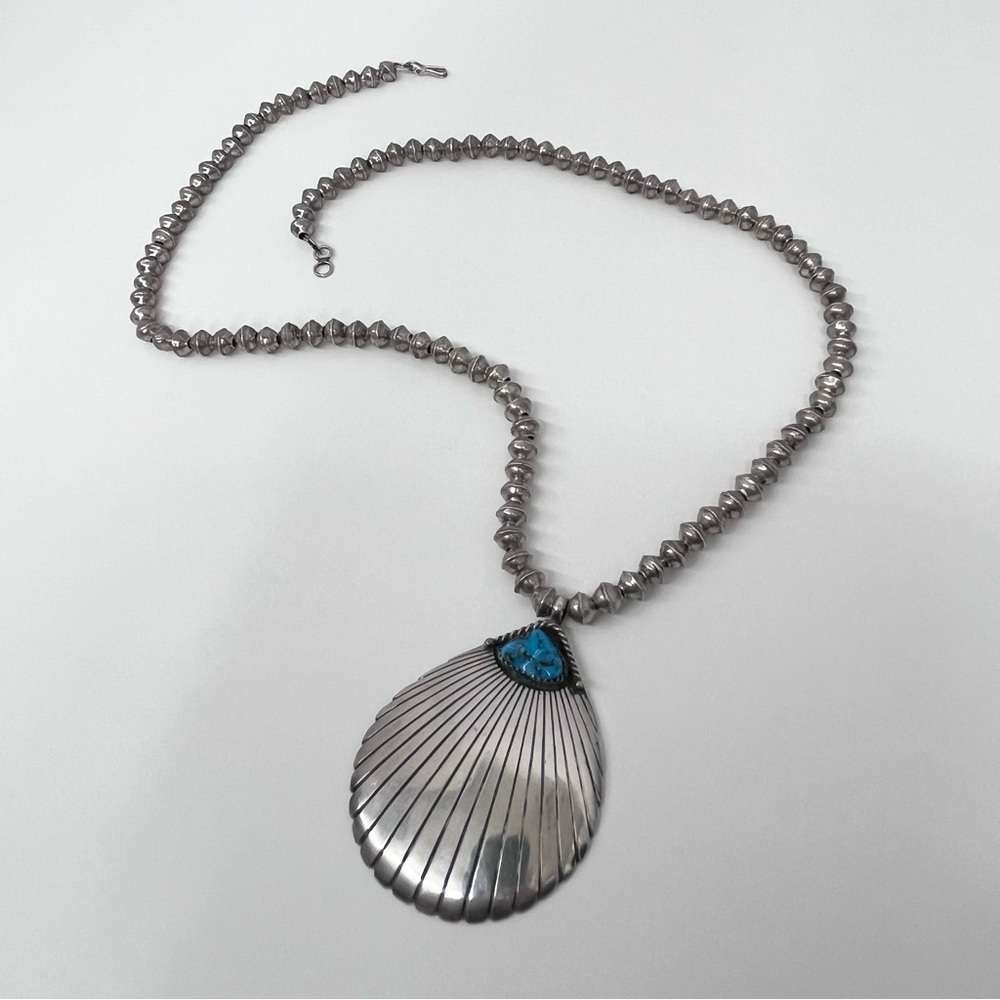 Vintage Navajo WJ Musket Sterling Turquoise Necklace With Shell Design Pendant‎